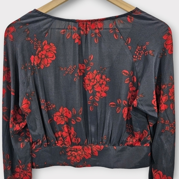 Marissa Webb Collective Navy Floral V-neck Blouse - Picture 6 of 15